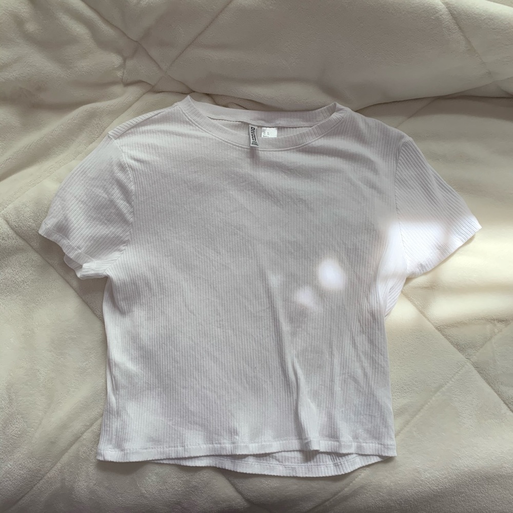 White Croptop